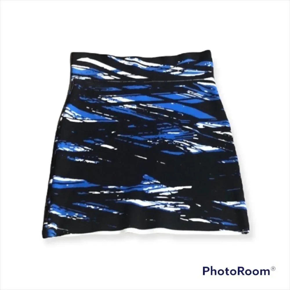 Bcbg • mini skirt - Picture 2 of 4